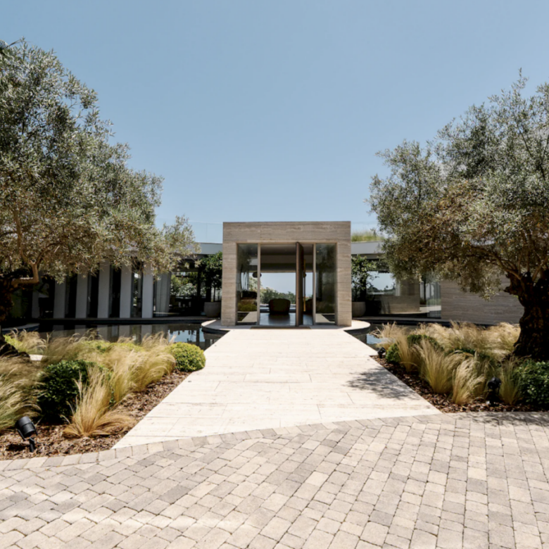 FOR SALE 🌟  Contemporary Luxury Villa Sotogrande for Sale –  Famous Architect  🇪🇸 La Reserva, Sotogrande, Costa del Sol 🇪🇸