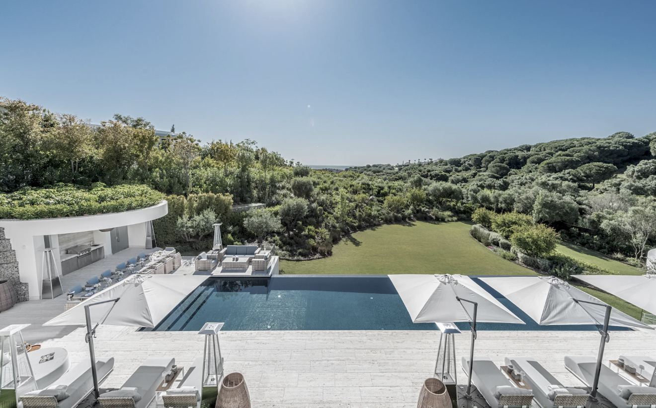 FOR SALE 🌟  Contemporary Luxury Villa Sotogrande for Sale –  Famous Architect  🇪🇸 La Reserva, Sotogrande, Costa del Sol 🇪🇸