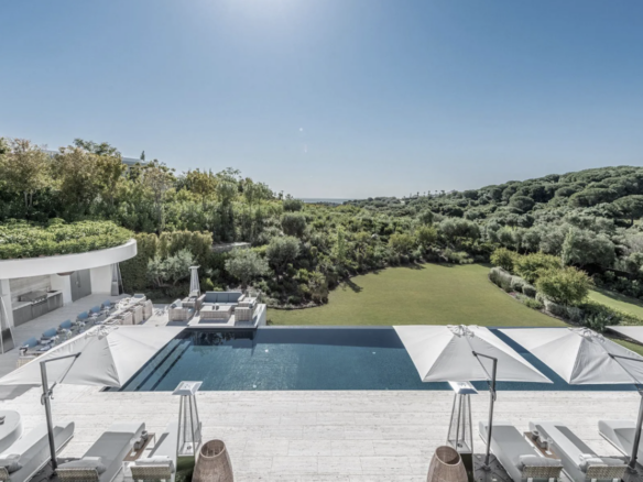 FOR SALE 🌟  Contemporary Luxury Villa Sotogrande for Sale –  Famous Architect  🇪🇸 La Reserva, Sotogrande, Costa del Sol 🇪🇸