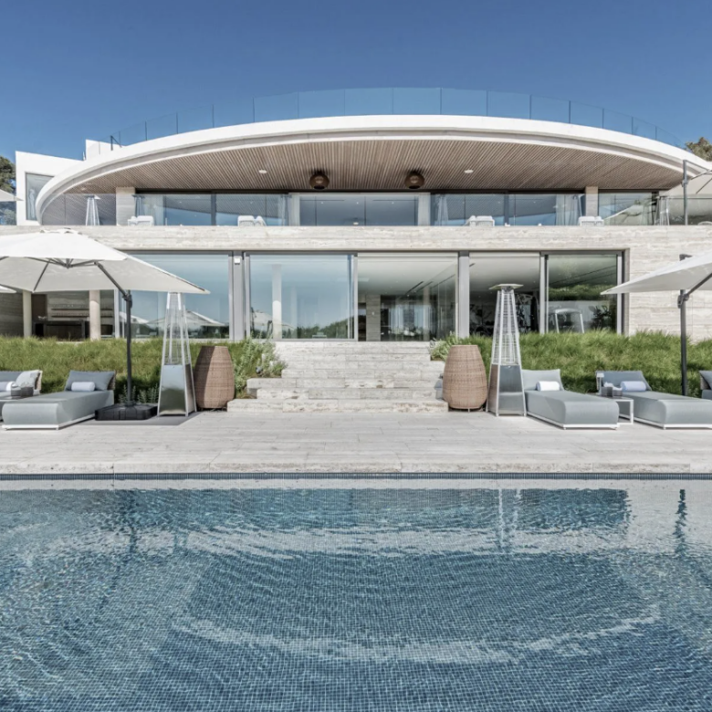 FOR SALE 🌟  Contemporary Luxury Villa Sotogrande for Sale –  Famous Architect  🇪🇸 La Reserva, Sotogrande, Costa del Sol 🇪🇸