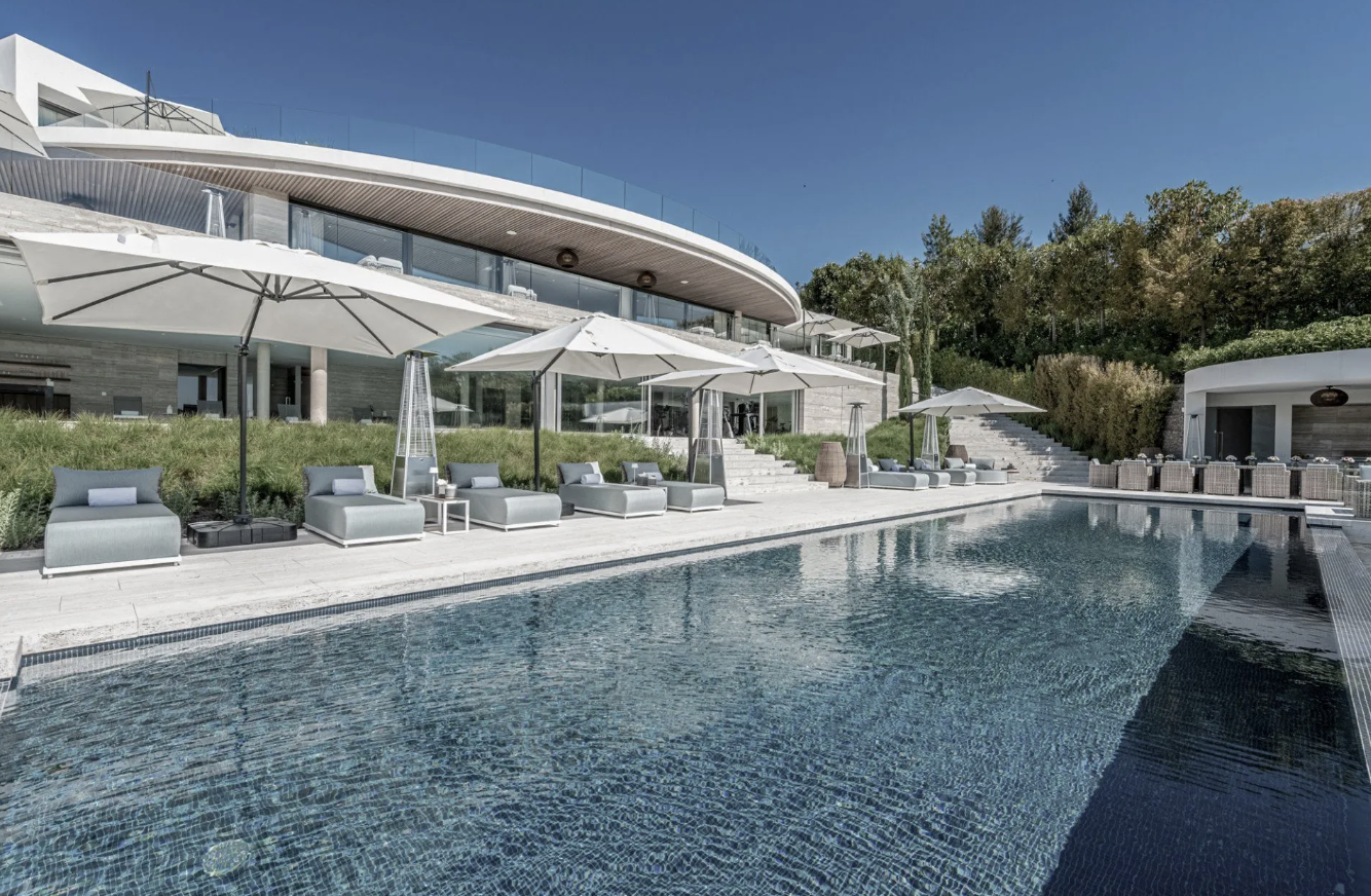 FOR SALE 🌟  Contemporary Luxury Villa Sotogrande for Sale –  Famous Architect  🇪🇸 La Reserva, Sotogrande, Costa del Sol 🇪🇸