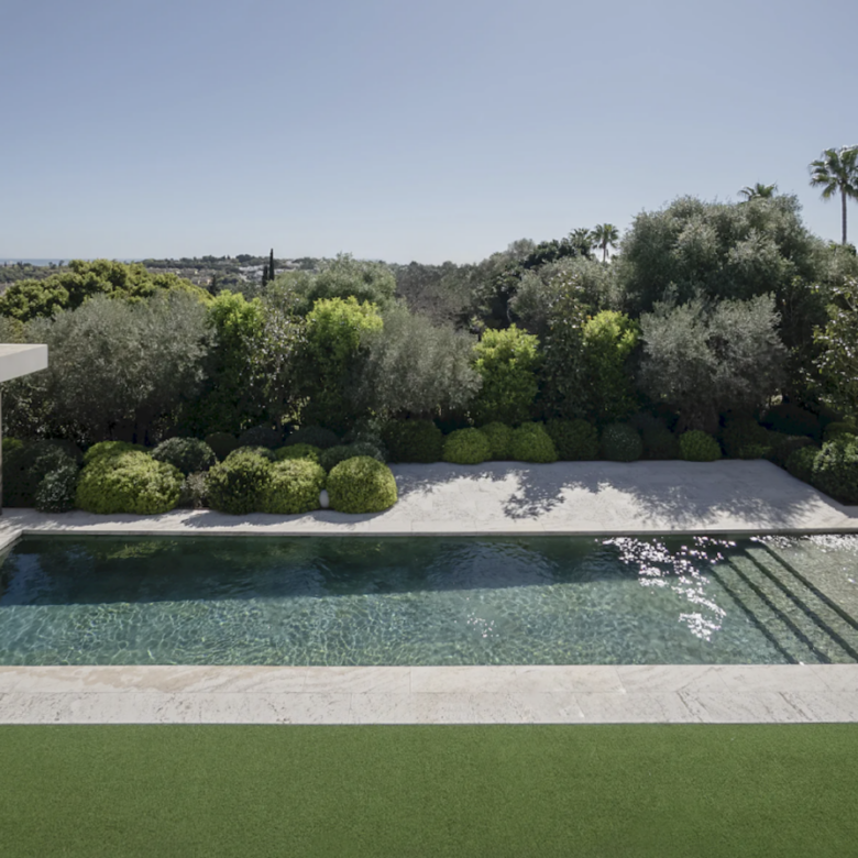 FOR SALE – Contemporary Luxury Villa Sotogrande for Sale –  Sotogrande, Costa del Sol 🇪🇸