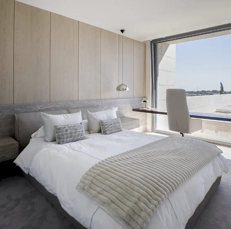 FOR SALE – Contemporary Luxury Villa Sotogrande for Sale –  Sotogrande, Costa del Sol 🇪🇸