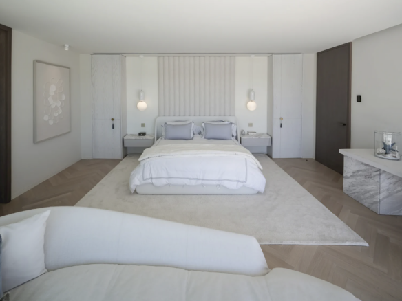 FOR SALE – Contemporary Luxury Villa Sotogrande for Sale –  Sotogrande, Costa del Sol 🇪🇸