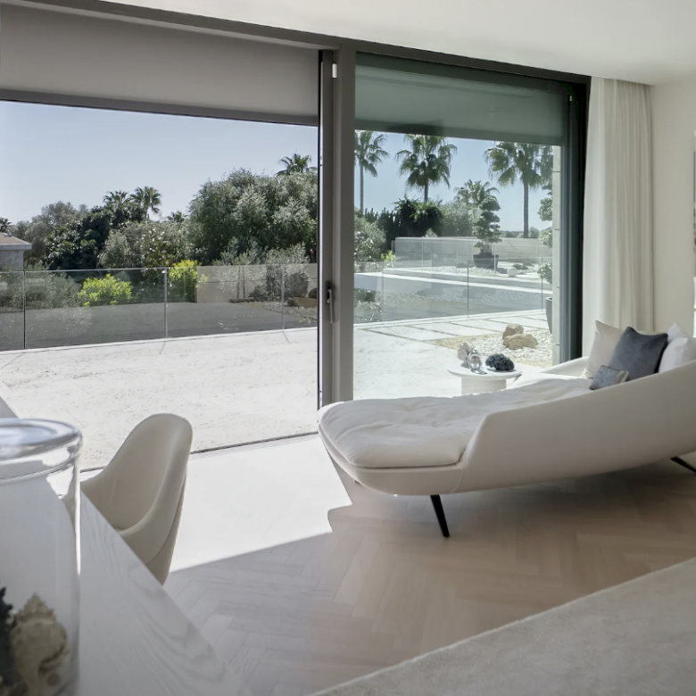 FOR SALE – Contemporary Luxury Villa Sotogrande for Sale –  Sotogrande, Costa del Sol 🇪🇸
