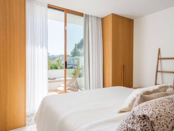 🇪🇸 FOR SALE | Fully Renovated Scandinavian Dream Home in Aloha, Nueva Andalucía, Marbella 🌴