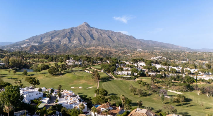 🇪🇸 FOR SALE | Fully Renovated Scandinavian Dream Home in Aloha, Nueva Andalucía, Marbella 🌴