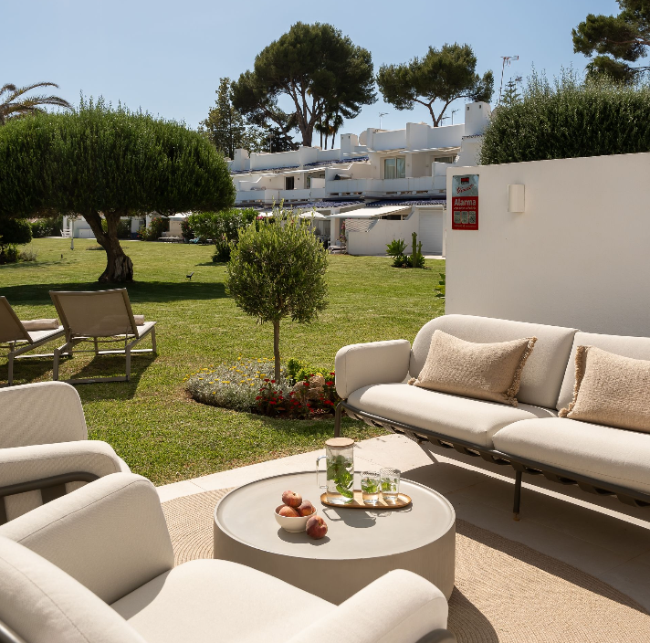 🇪🇸 FOR SALE | Fully Renovated Scandinavian Dream Home in Aloha, Nueva Andalucía, Marbella 🌴