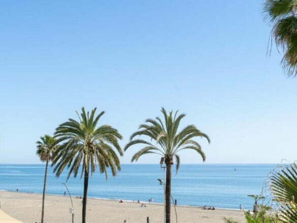 FOR SALE 🏡 Renovated Frontline Beach Apartment with Sea Views and Two Terraces – Estepona Town 🇪🇸
