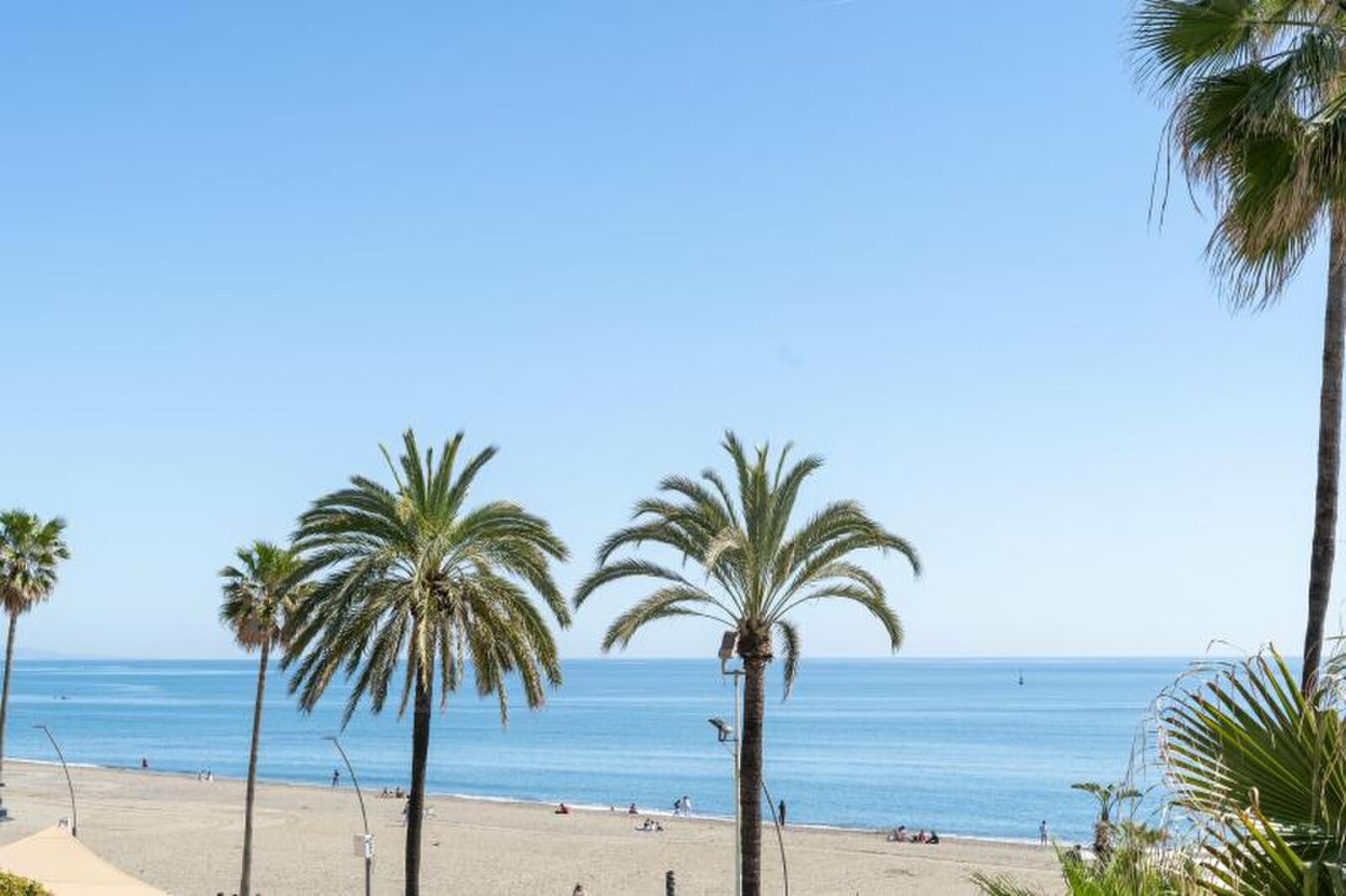 FOR SALE 🏡 Renovated Frontline Beach Apartment with Sea Views and Two Terraces – Estepona Town 🇪🇸