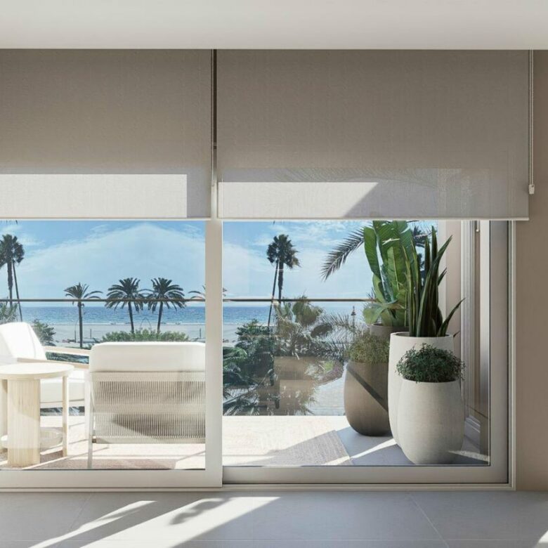 FOR SALE 🏡 Renovated Frontline Beach Apartment with Sea Views and Two Terraces – Estepona Town 🇪🇸