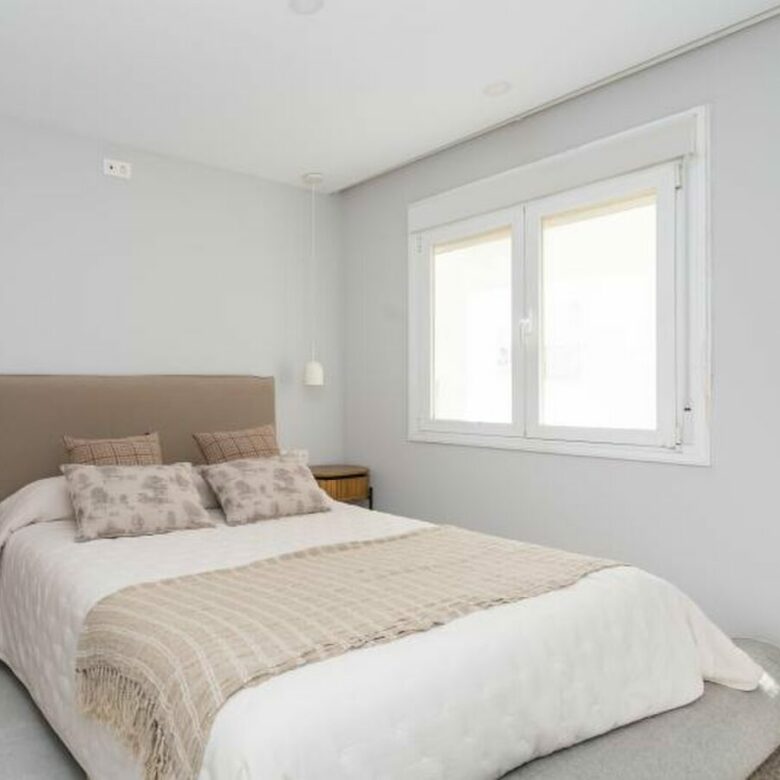 FOR SALE 🏡 Renovated Frontline Beach Apartment with Sea Views and Two Terraces – Estepona Town 🇪🇸