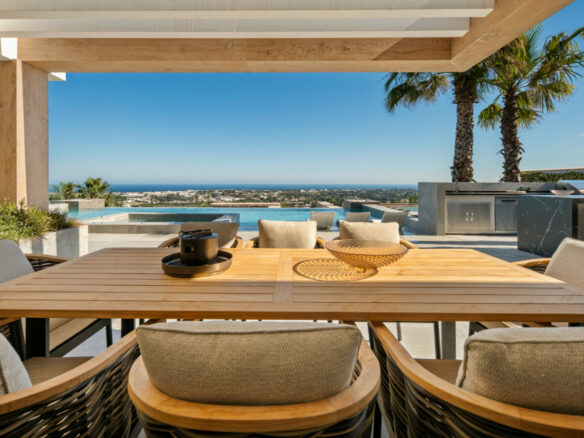 FOR SALE 🌟 Contemporary Luxury Villa – El Herrojo, Benahavís Spain🇪🇸