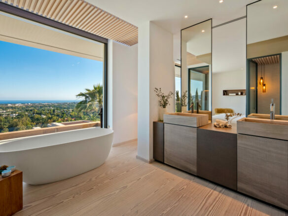 FOR SALE 🌟 Contemporary Luxury Villa – El Herrojo, Benahavís Spain🇪🇸