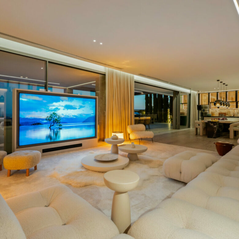FOR SALE 🌟 Contemporary Luxury Villa – El Herrojo, Benahavís Spain🇪🇸