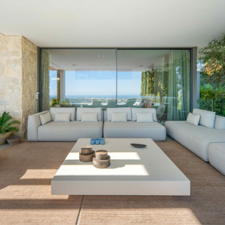 FOR SALE 🌟 Contemporary Luxury Villa – El Herrojo, Benahavís Spain🇪🇸