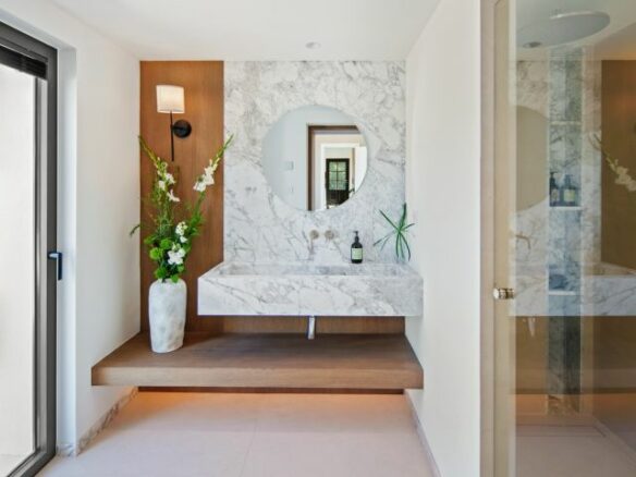 Stylish Modern Villa for Sale in Marbella’s Golf Valley