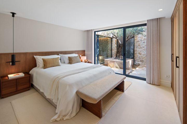 Stylish Modern Villa for Sale in Marbella’s Golf Valley