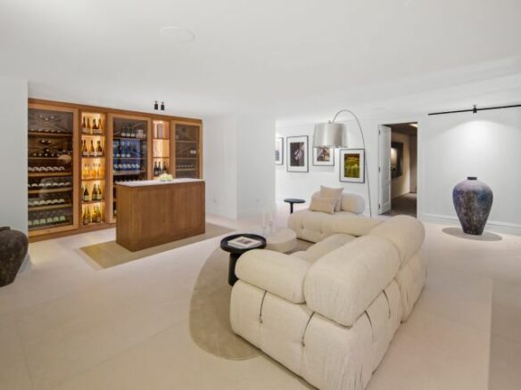 Stylish Modern Villa for Sale in Marbella’s Golf Valley