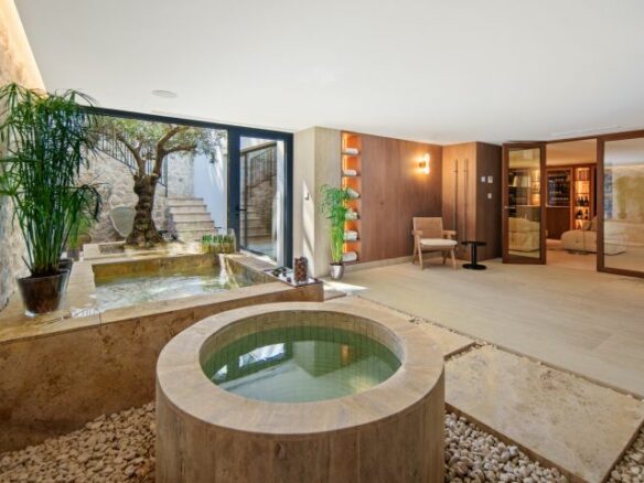 Stylish Modern Villa for Sale in Marbella’s Golf Valley