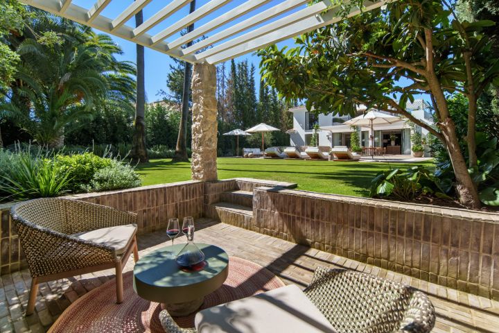 Stylish Modern Villa for Sale in Marbella’s Golf Valley