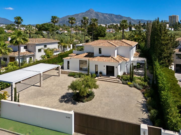 Stylish Modern Villa for Sale in Marbella’s Golf Valley