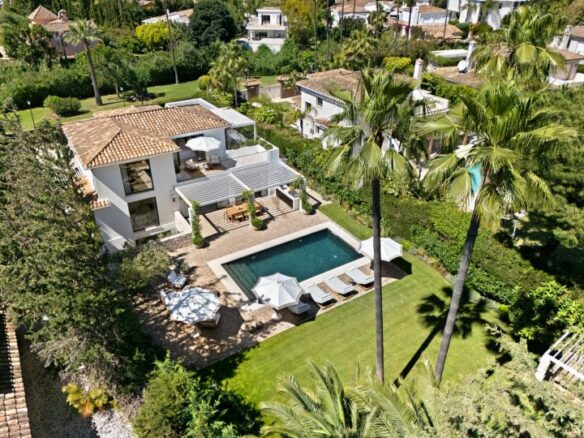 Stylish Modern Villa for Sale in Marbella’s Golf Valley