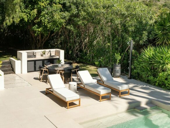 FOR SALE 🏡 New Andalusian-Style Villa with Guest Studio, Pool and Valley Views – La Cerquilla, Nueva Andalucía, Marbella 🇪🇸
