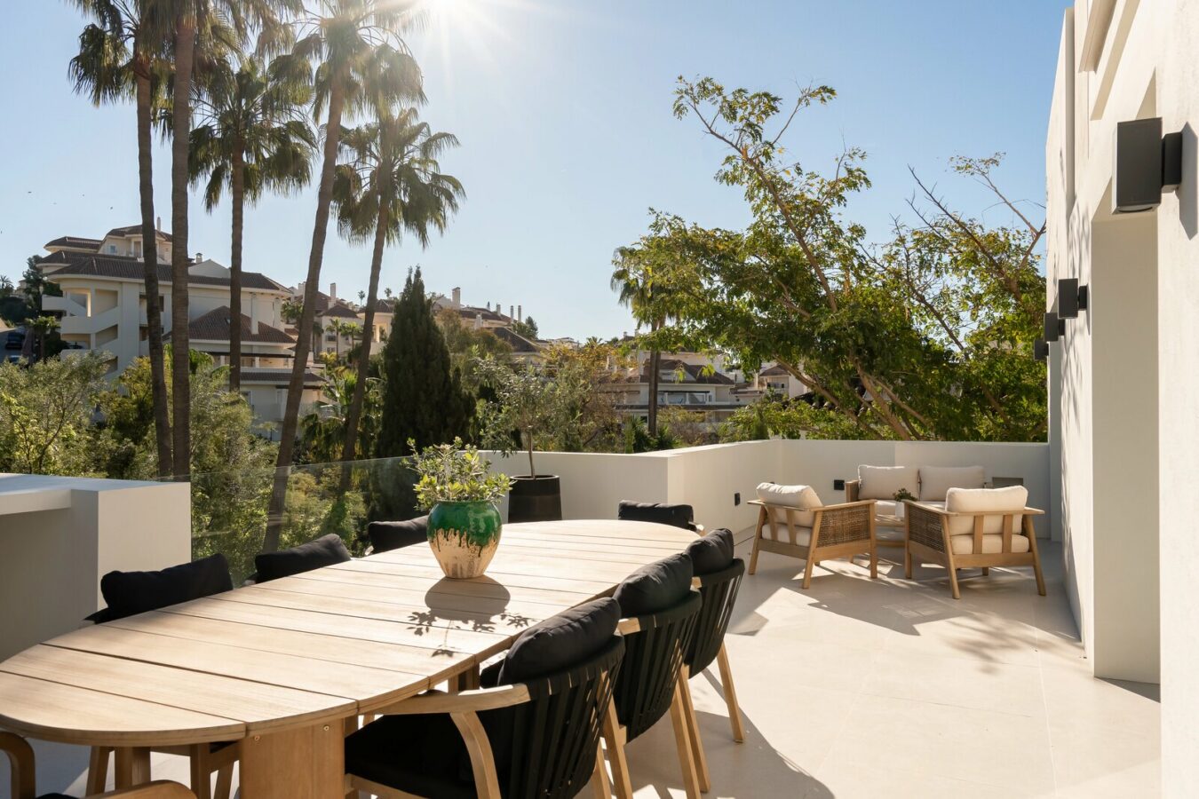 FOR SALE 🏡 New Andalusian-Style Villa with Guest Studio, Pool and Valley Views – La Cerquilla, Nueva Andalucía, Marbella 🇪🇸