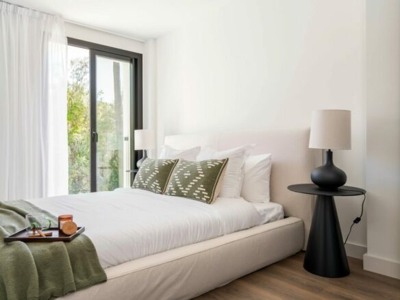 FOR SALE 🏡 New Andalusian-Style Villa with Guest Studio, Pool and Valley Views – La Cerquilla, Nueva Andalucía, Marbella 🇪🇸