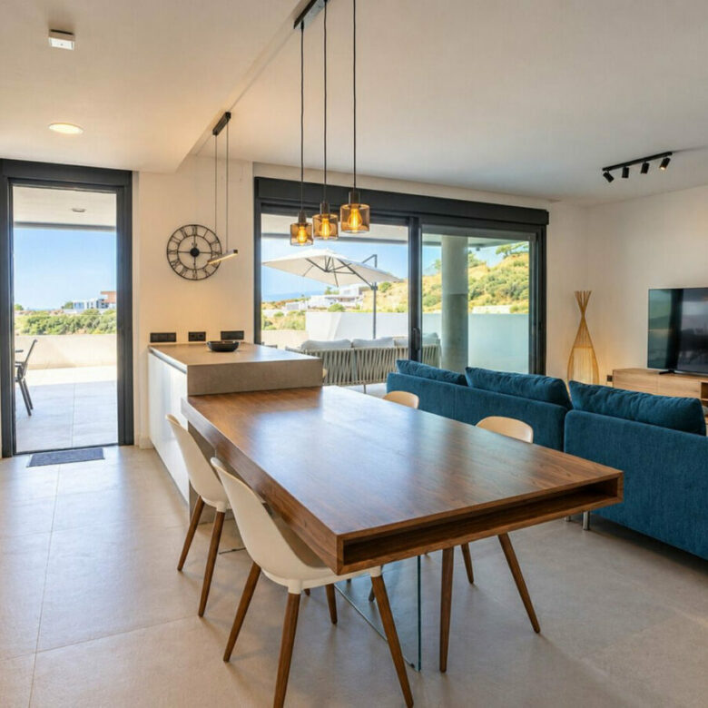 FOR SALE 🏡 Brand-New Furnished Three-Bedroom Apartment with Sea-View Terrace – Altos de los Monteros, Marbella East 🇪🇸