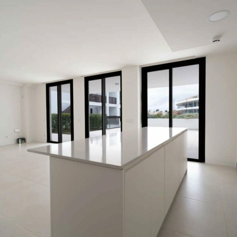 FOR SALE 🏡 New Two-Bedroom Apartment with Sea Views and Large Outdoor Space – Las Lomas del Higuerón, Fuengirola 🇪🇸