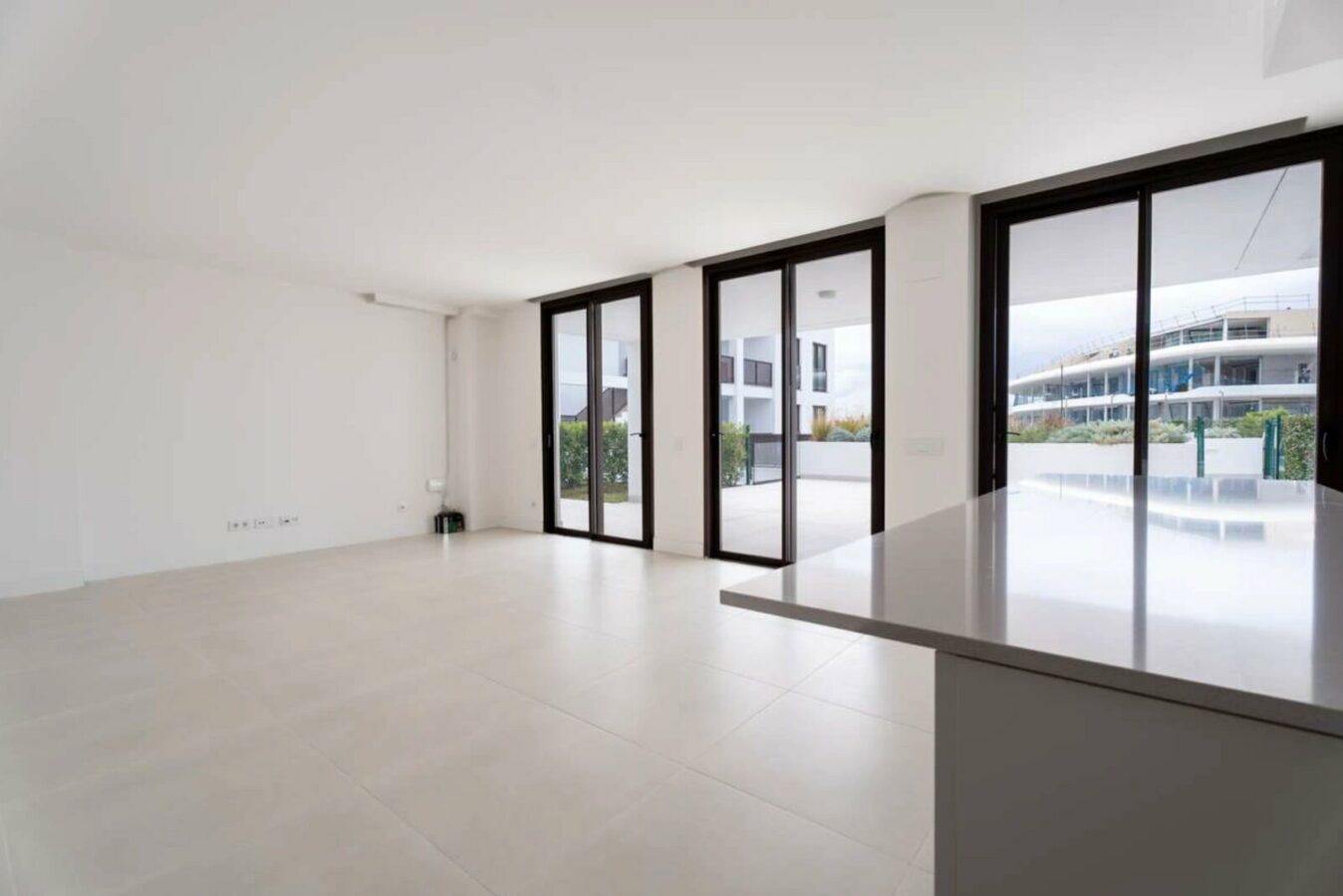 FOR SALE 🏡 New Two-Bedroom Apartment with Sea Views and Large Outdoor Space – Las Lomas del Higuerón, Fuengirola 🇪🇸