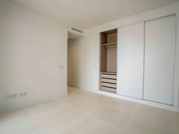 FOR SALE 🏡 New Two-Bedroom Apartment with Sea Views and Large Outdoor Space – Las Lomas del Higuerón, Fuengirola 🇪🇸