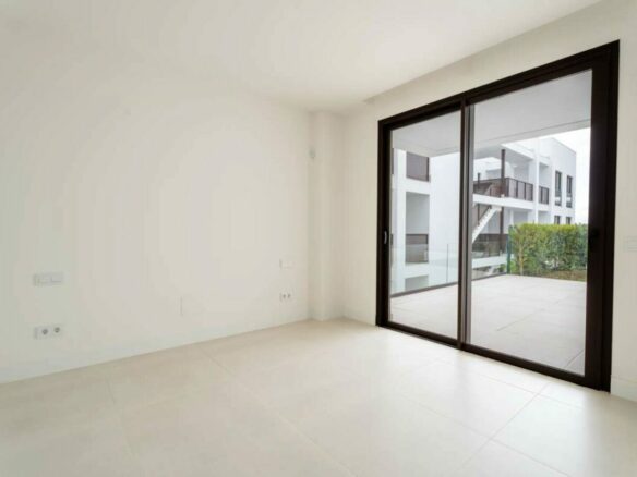 FOR SALE 🏡 New Two-Bedroom Apartment with Sea Views and Large Outdoor Space – Las Lomas del Higuerón, Fuengirola 🇪🇸