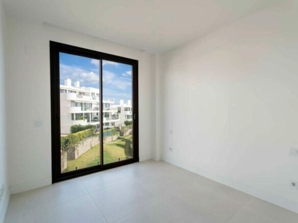 FOR SALE 🏡 New Two-Bedroom Apartment with Sea Views and Large Outdoor Space – Las Lomas del Higuerón, Fuengirola 🇪🇸