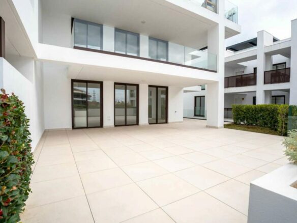 FOR SALE 🏡 New Two-Bedroom Apartment with Sea Views and Large Outdoor Space – Las Lomas del Higuerón, Fuengirola 🇪🇸