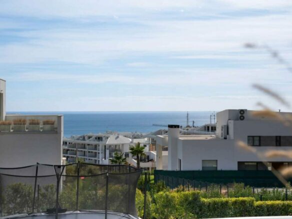 FOR SALE 🏡 New Two-Bedroom Apartment with Sea Views and Large Outdoor Space – Las Lomas del Higuerón, Fuengirola 🇪🇸