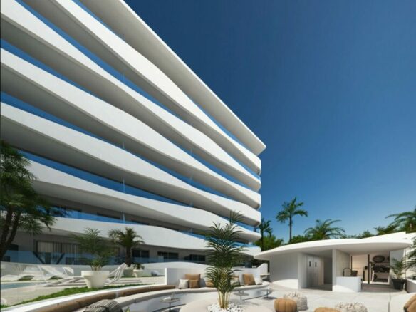FOR SALE 🏡 New Two-Bedroom Penthouse with Sea Views, Infinity Pool and Beach Club – Las Lomas, Fuengirola 🇪🇸