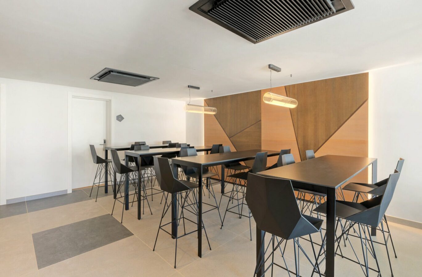 FOR SALE 🏡 Off-Plan Duplex Penthouse with Sea Views and Resort-Style Amenities – Reserva del Higuerón, Benalmádena 🇪🇸