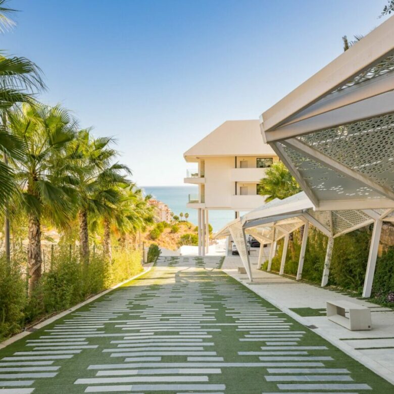 FOR SALE 🏡 Off-Plan Duplex Penthouse with Sea Views and Resort-Style Amenities – Reserva del Higuerón, Benalmádena 🇪🇸