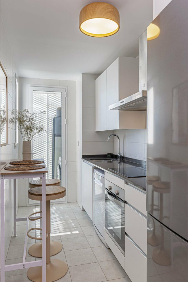 FOR SALE 🏡 Duplex Penthouse with 84 m² Private Solarium, Walk to Beach and Old Town – Estepona Town, Estepona 🇪🇸