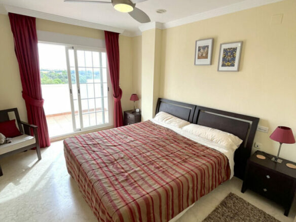 FOR SALE 🏡 Three-Bedroom Duplex Penthouse with 170 m² of Terraces and Sea Views – Río Real, Marbella 🇪🇸