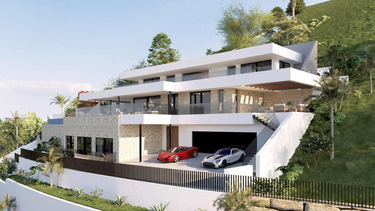 FOR SALE 🏡 South-Facing Sea-View Plot with Building Licence and Villa Project – Real de La Quinta, Benahavís 🇪🇸