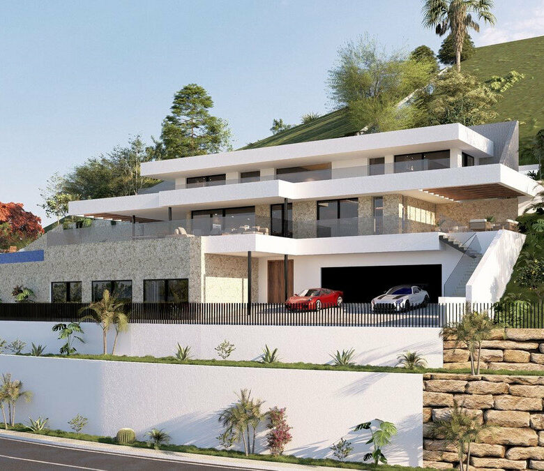 FOR SALE 🏡 South-Facing Sea-View Plot with Building Licence and Villa Project – Real de La Quinta, Benahavís 🇪🇸