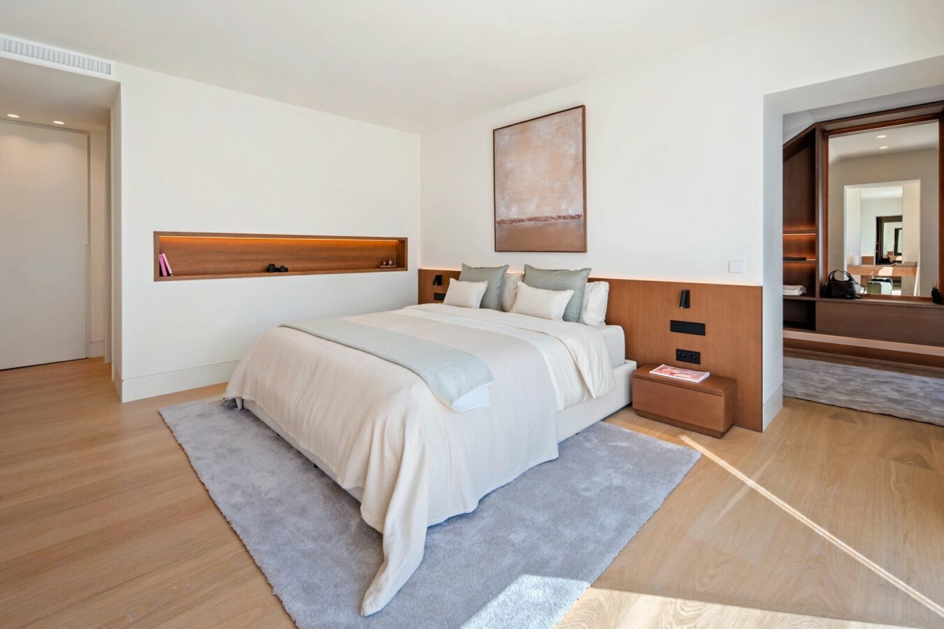 FOR SALE 🏡 Renovated Four-Bedroom Garden Duplex with Outdoor Kitchen, Frontline Golf – Los Naranjos, Nueva Andalucía 🇪🇸