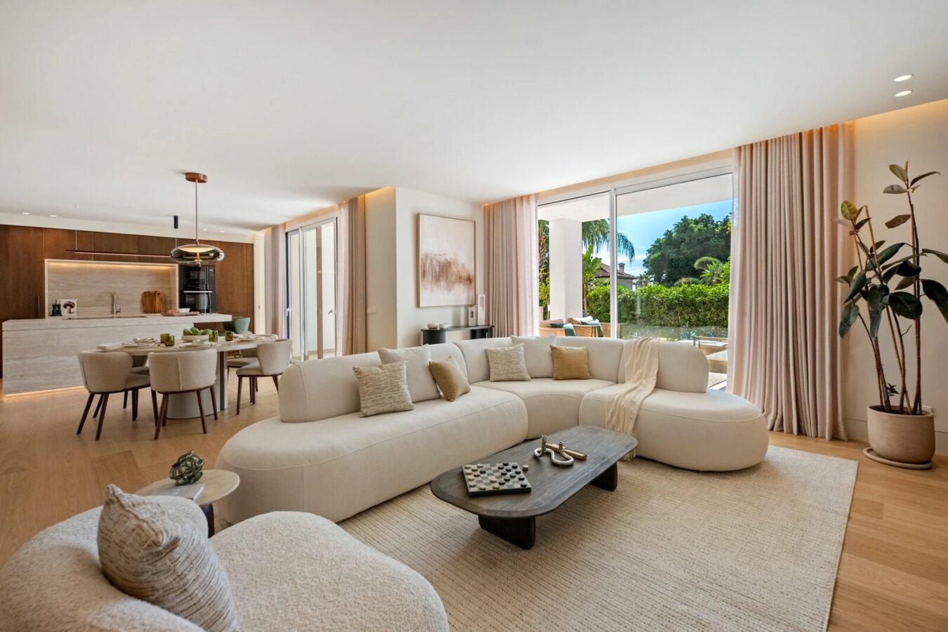 FOR SALE 🏡 Renovated Four-Bedroom Garden Duplex with Outdoor Kitchen, Frontline Golf – Los Naranjos, Nueva Andalucía 🇪🇸