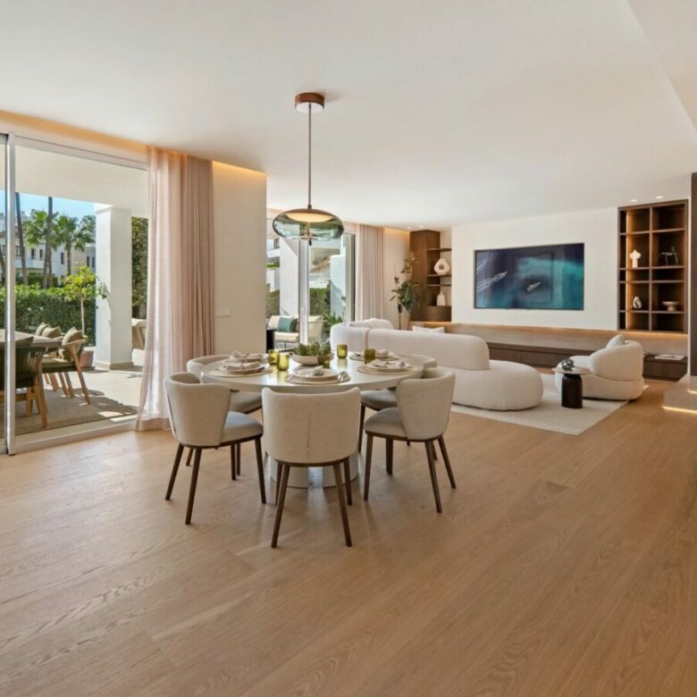 FOR SALE 🏡 Renovated Four-Bedroom Garden Duplex with Outdoor Kitchen, Frontline Golf – Los Naranjos, Nueva Andalucía 🇪🇸