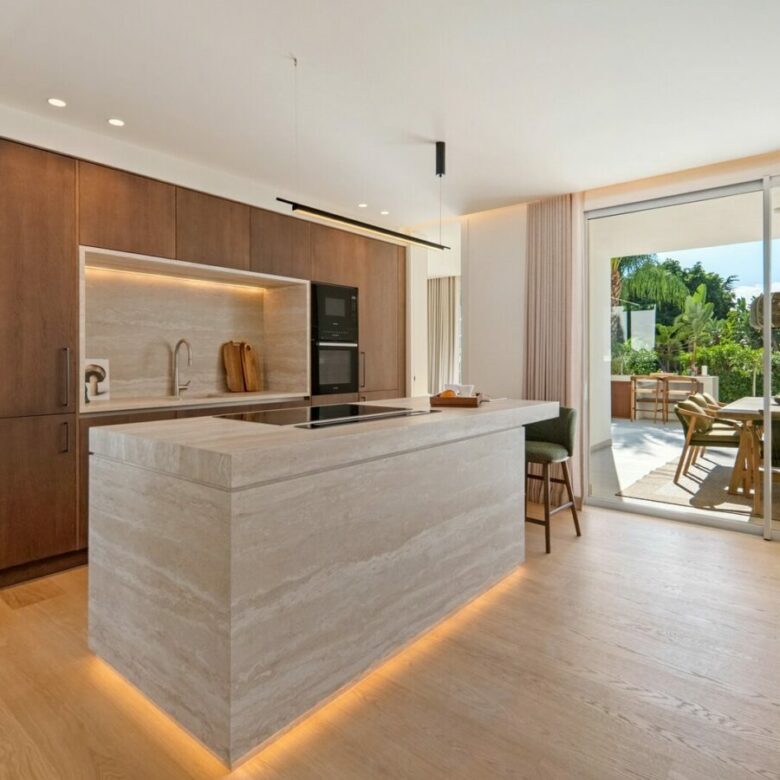 FOR SALE 🏡 Renovated Four-Bedroom Garden Duplex with Outdoor Kitchen, Frontline Golf – Los Naranjos, Nueva Andalucía 🇪🇸
