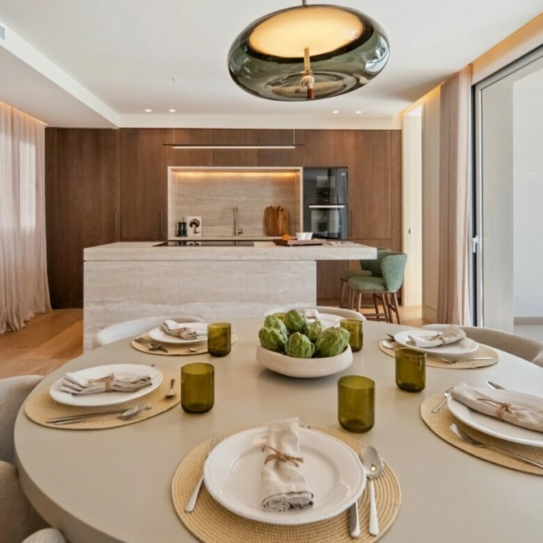 FOR SALE 🏡 Renovated Four-Bedroom Garden Duplex with Outdoor Kitchen, Frontline Golf – Los Naranjos, Nueva Andalucía 🇪🇸